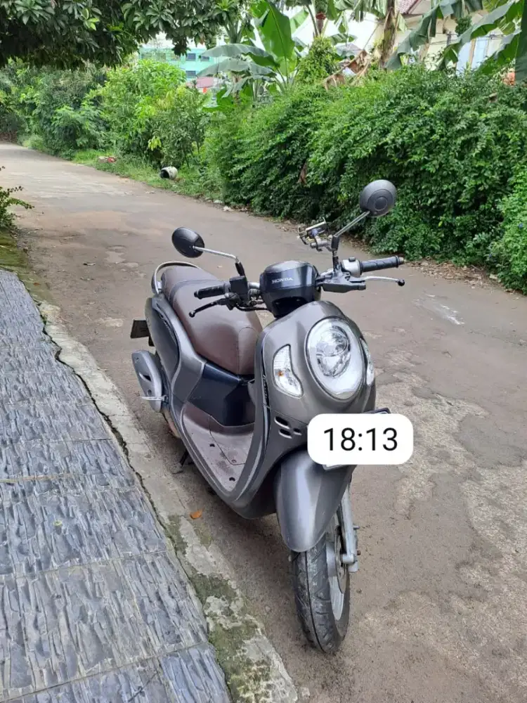 Scoopy stylish 2022 keyless