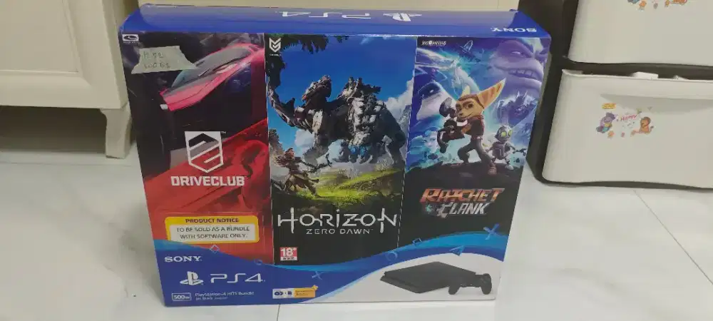 Ps 4 second like a new
