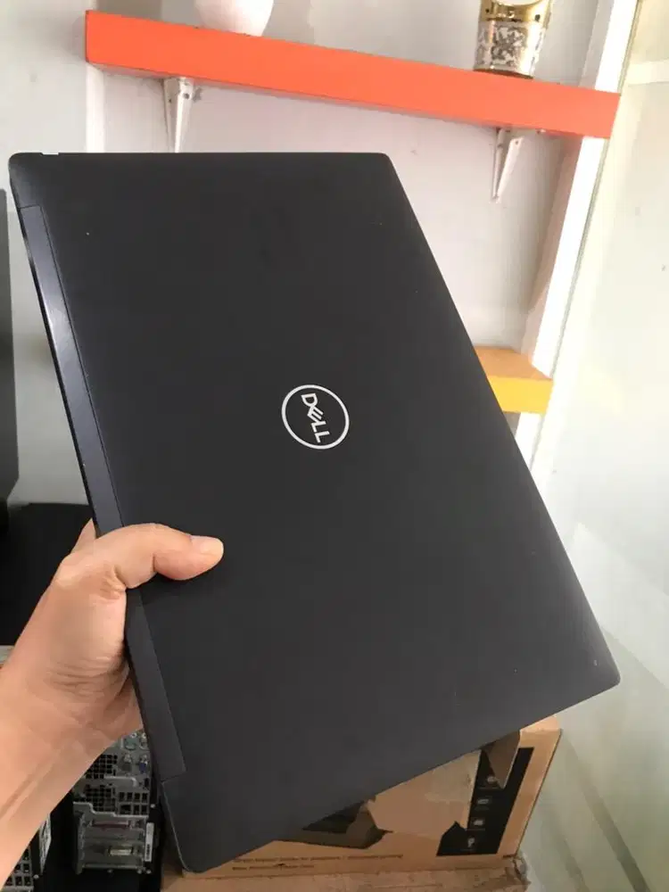 Laptop Dell 7490 Core i5 Gen 8/Touchscreen