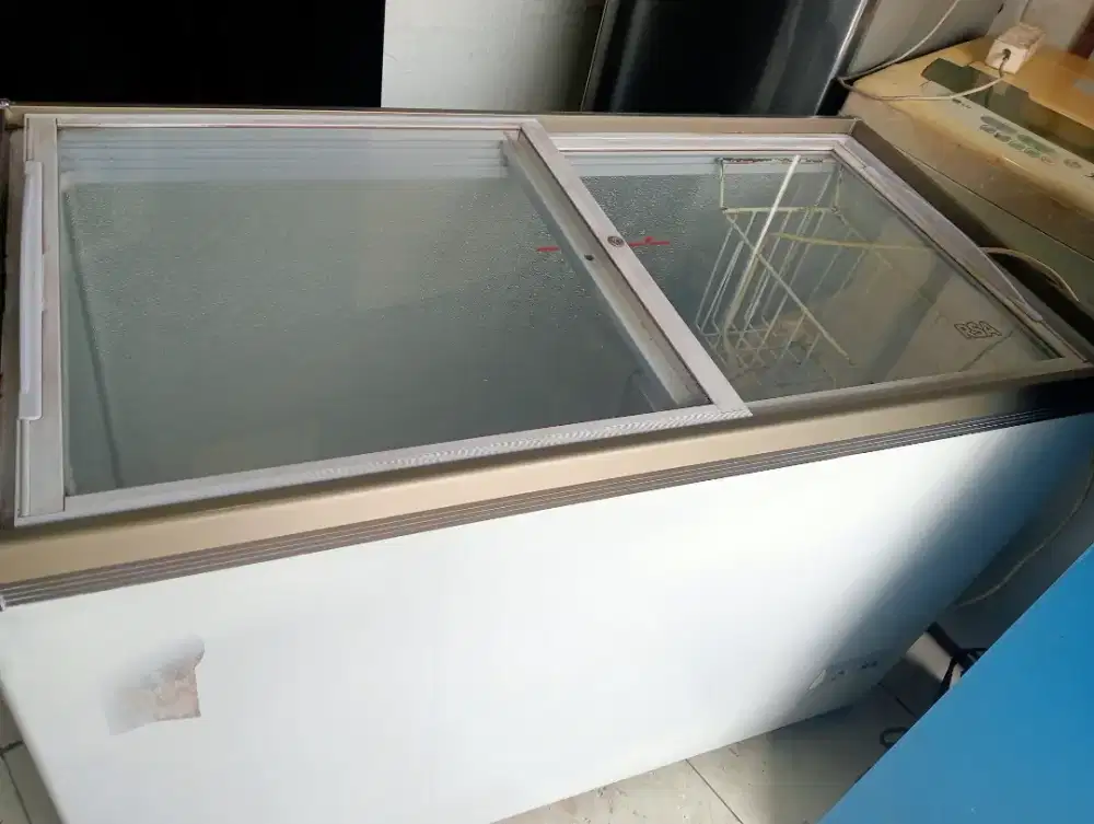 Freezer bok. RSA 320 ltr orian mulus