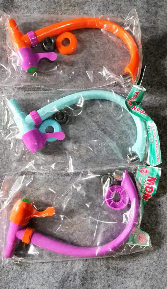 KRAN ANGSA PLASTIK MDN