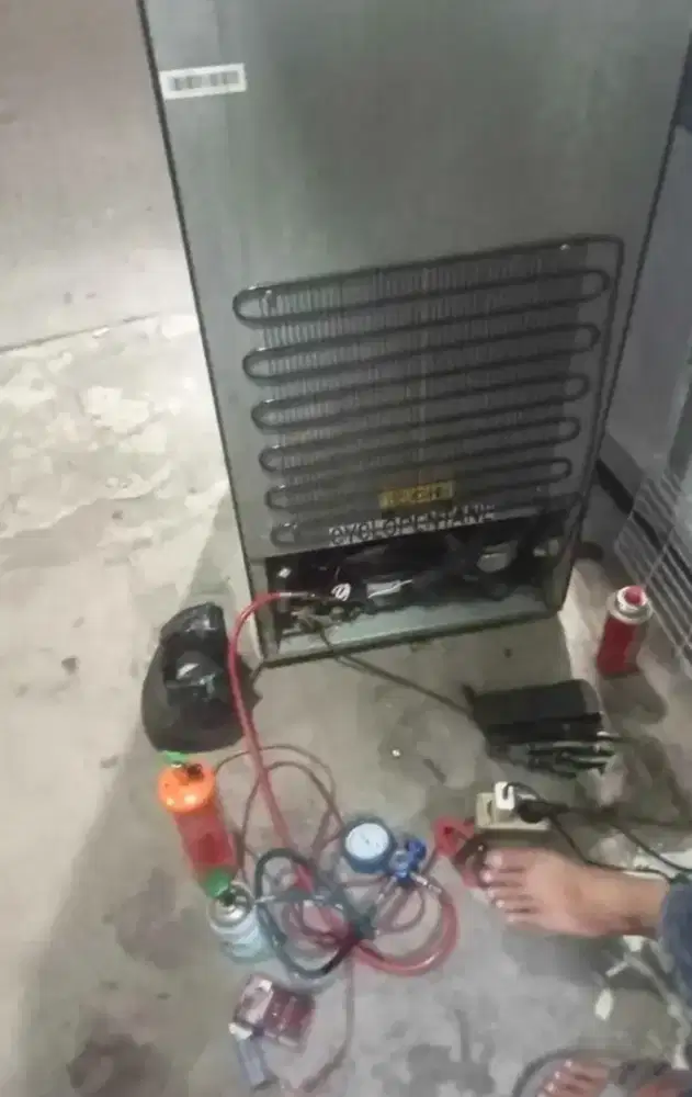 Servis ac bongkar pasang ac