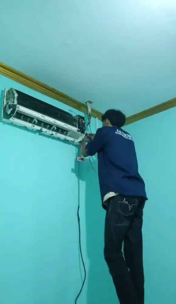 Servis ac bongkar pasang ac