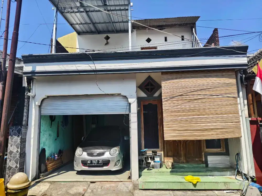 Dijual Rumah 2lt + perabot SHM pribadi Kaliombo Kediri Kota