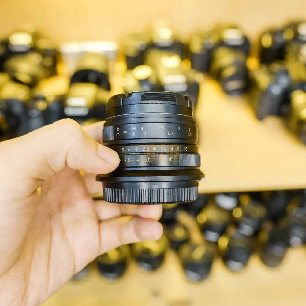 Lensa 7Artisans 25mm 1.8 for MFT No Box