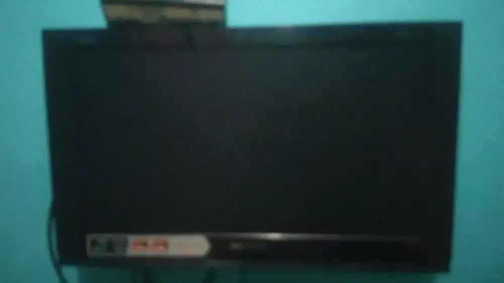 Tv lcd merk Sony 24