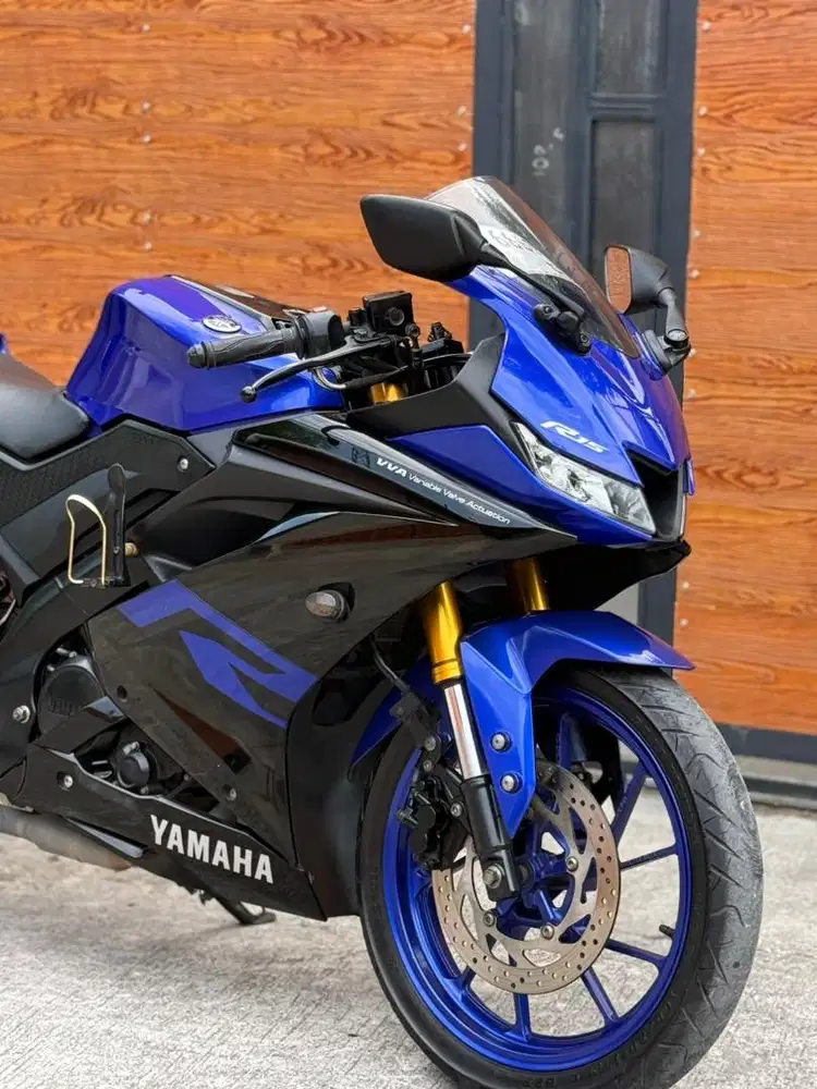 R15 2020 plat ab bagus