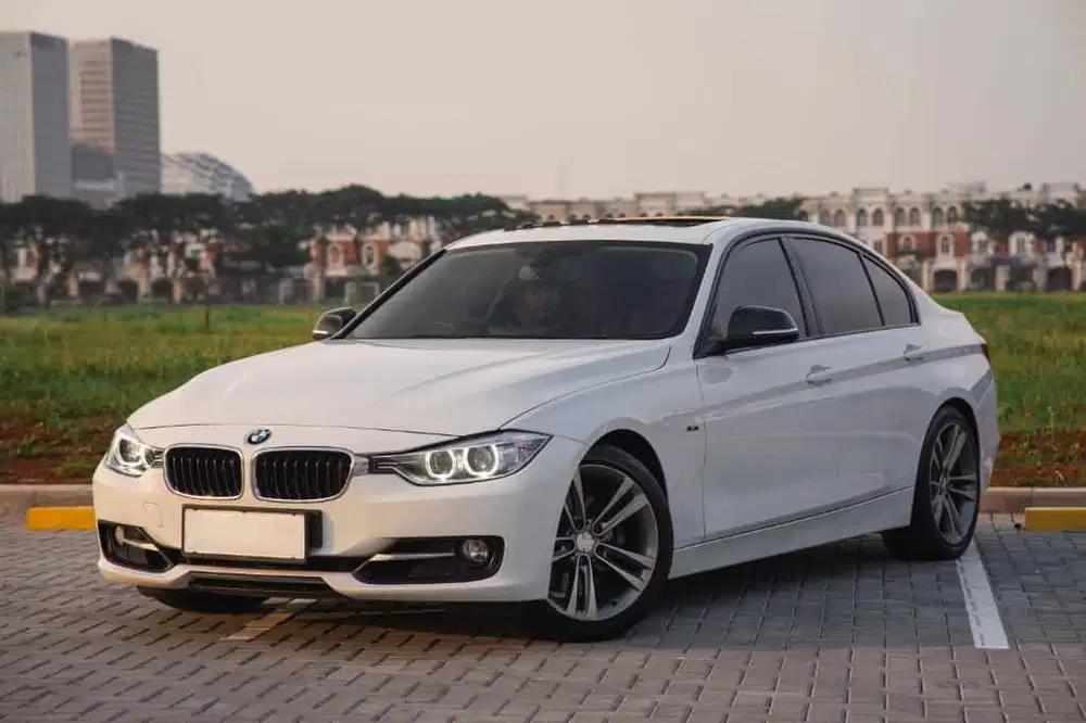GARANSI MESIN & MATIC 1TAHUN! BMW 328i SPORT 2014