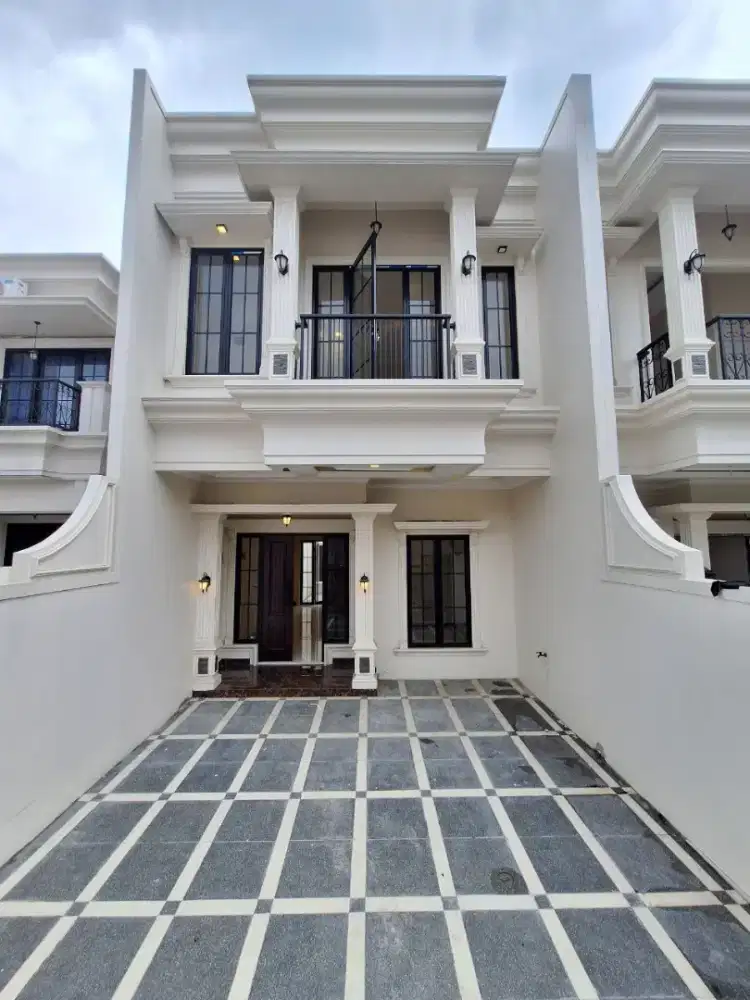 Di Jual Rumah Siap Huni Kawasan Ramai Dekat Stasiun Depok