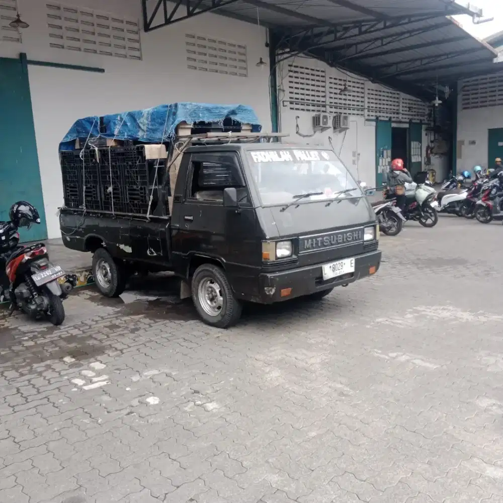 PALLET PLASTIK BEKAS PALET PLASTIK SECOND READY INDUSTRI