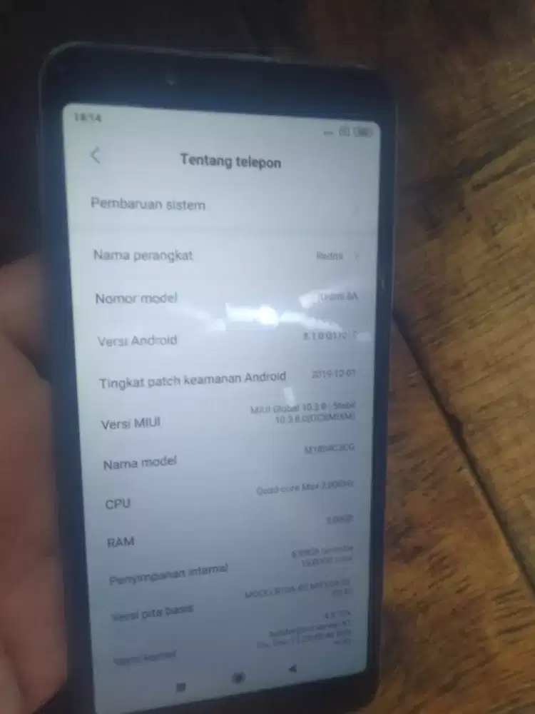 Redmi 6a ram 2 internal 16 retak dikit normal lecet pemakaian