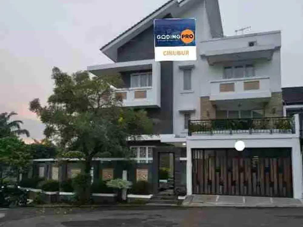 RUMAH CANTIK 2,5 LANTAI SIAP HUNI ADA SWIMMING POOL DI CITRA GRAN CIBUBUR