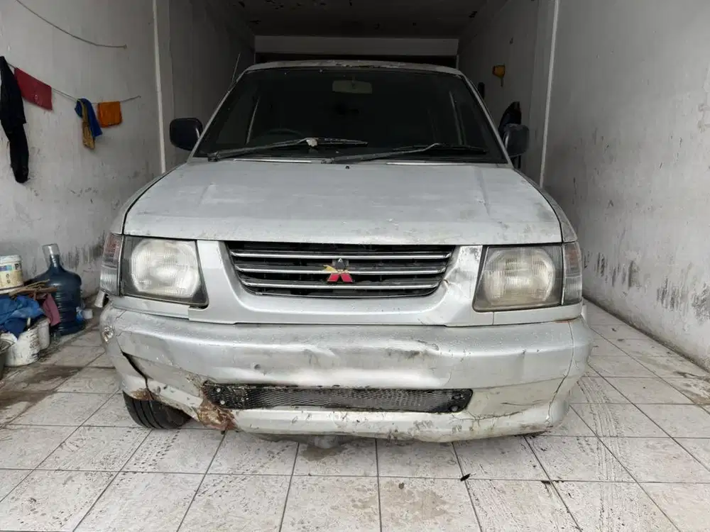 Mitsubishi Kuda GLS Diesel Manual 2000 Silver