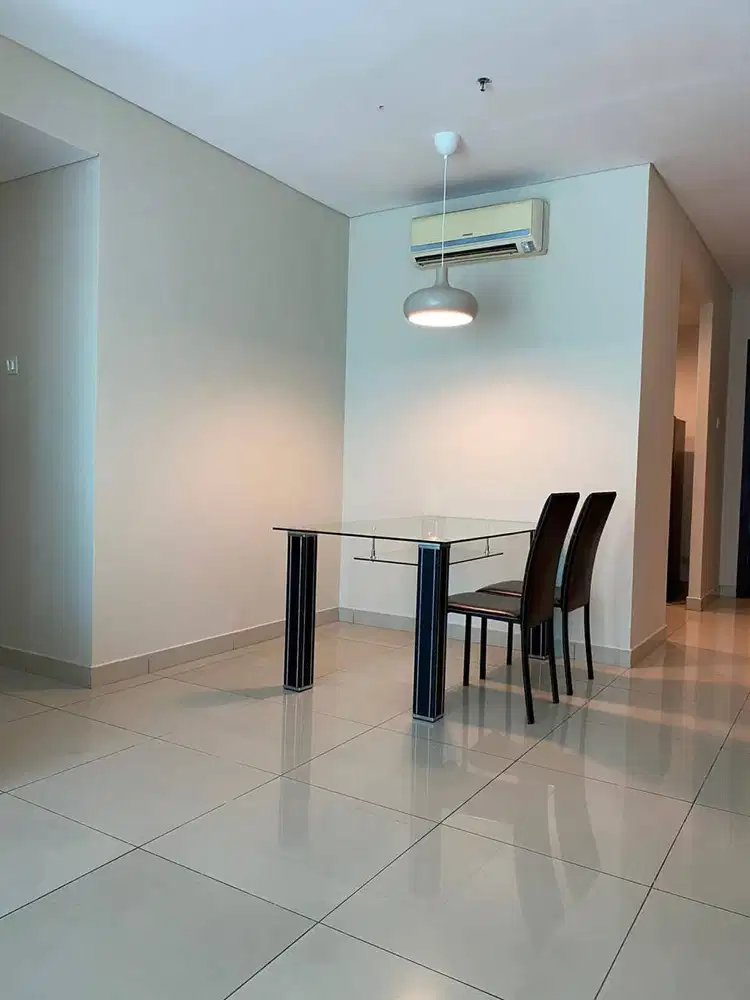 Disewa Apartemen 2 BR Dengan Full Furnish di Central Park Residence