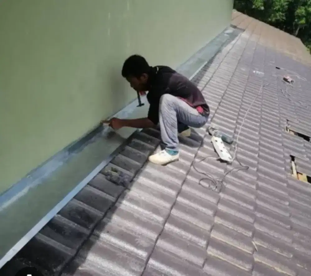 perbaikan atap bocor garansi