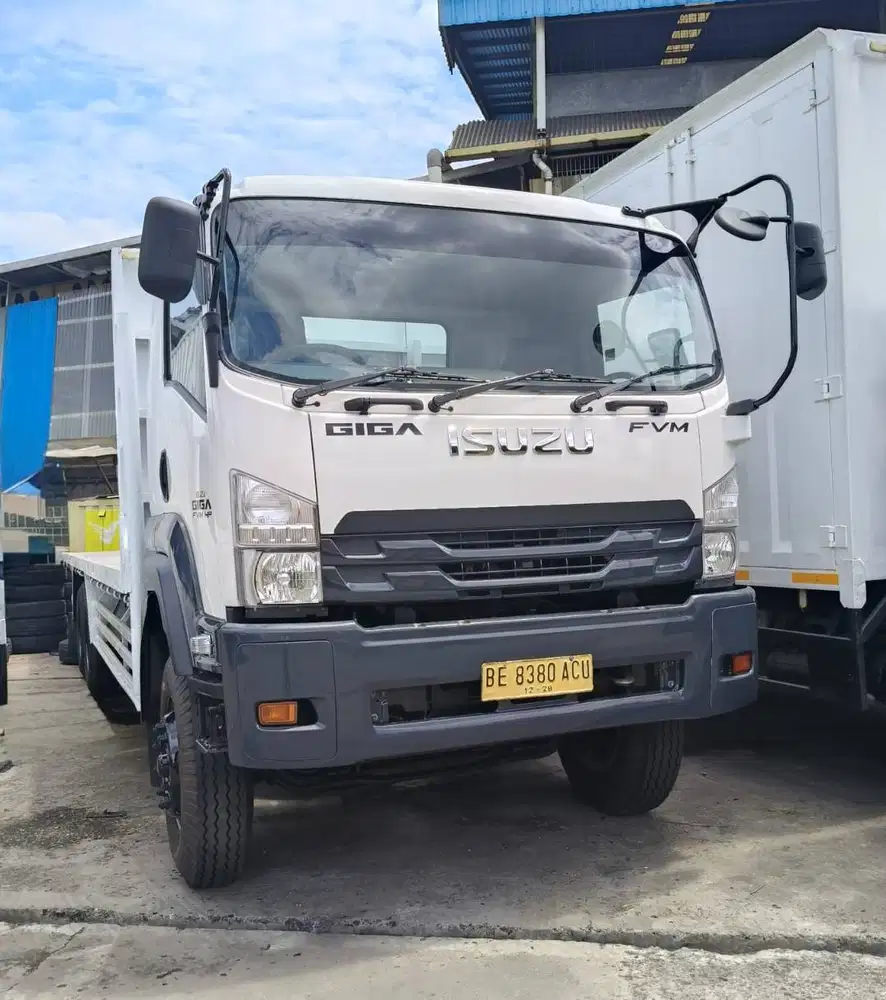 MURAH Isuzu Giga Tronton 6x2 FVM 34 U Losbak 2023 Load bak los