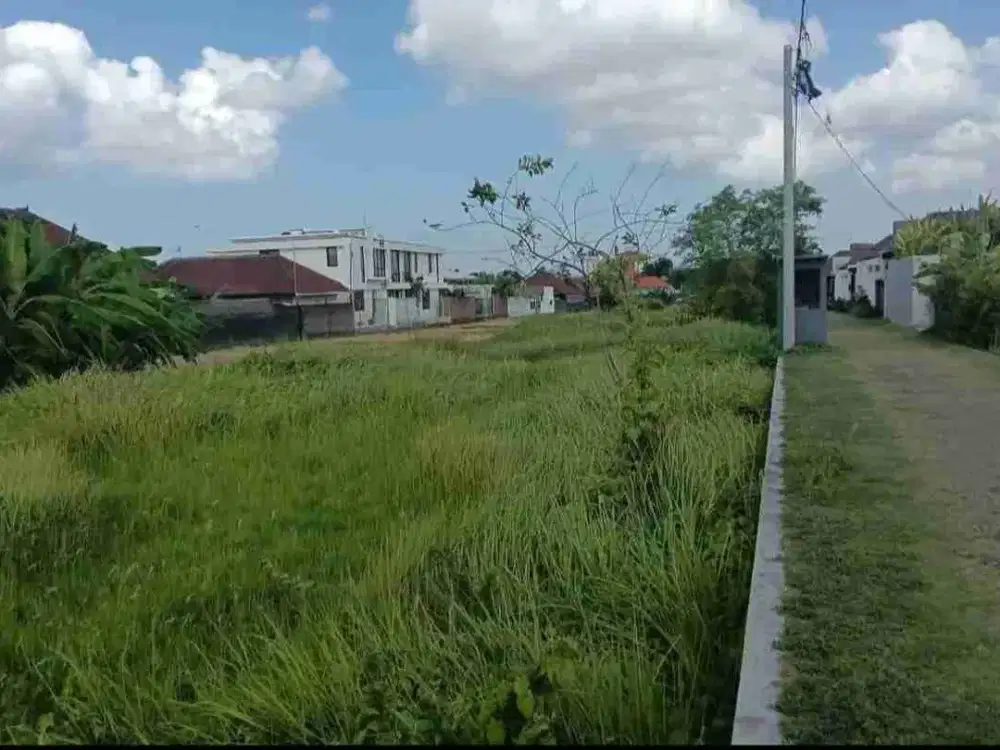 DIJUAL TANAH KOMERSIL LOKASI TEGAL CUPEK UMALAS BALI