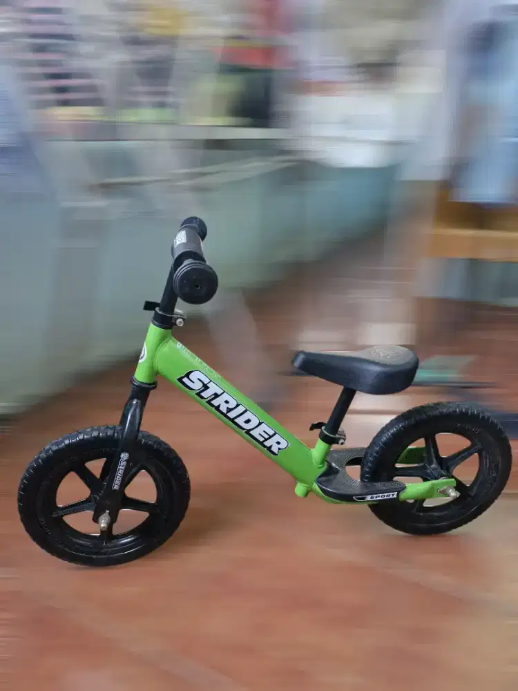 STRIDER Balance Bike/Push Bike Like a New