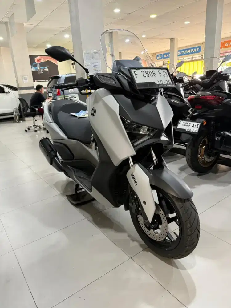 X max 250abs 2024 exlusive