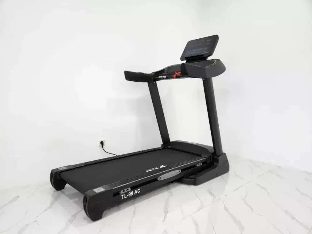 Alat fitness treadmill elektrik tipe  99 AC hitam