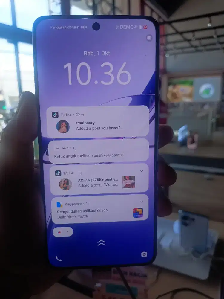 Vivo V50 5G – Eksplorasi Cepat & Gaya Kekinian dalam Satu Sentuhan!