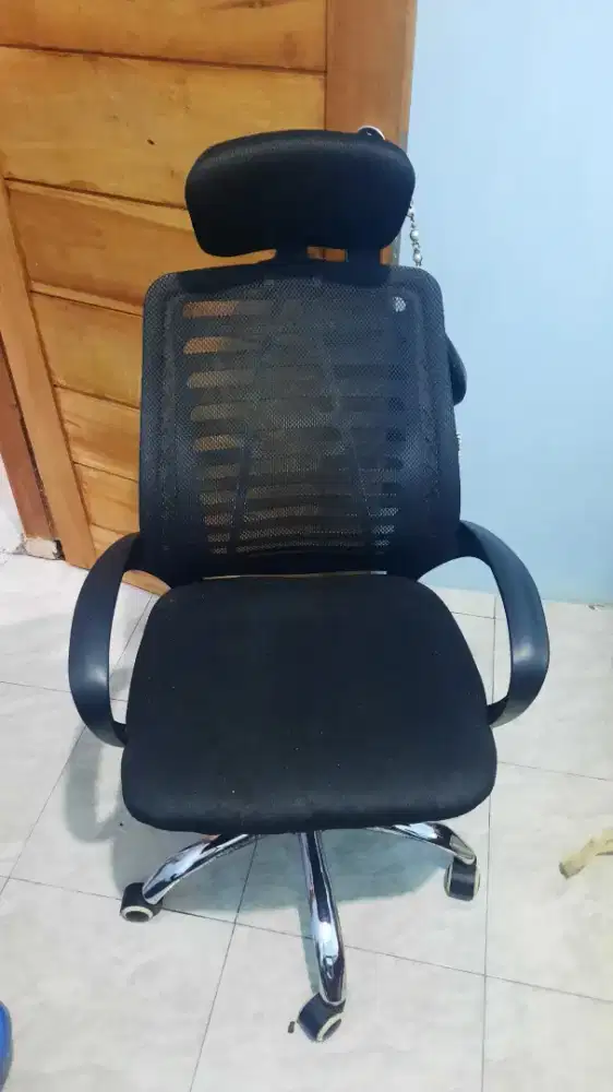 kursi kerja dan meja portable