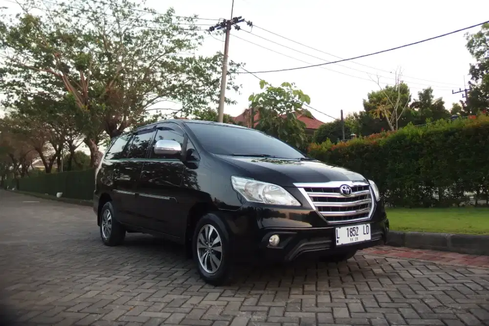 Innova G Dsl A/T 2015#toyota innova#toyota#avanza veloz