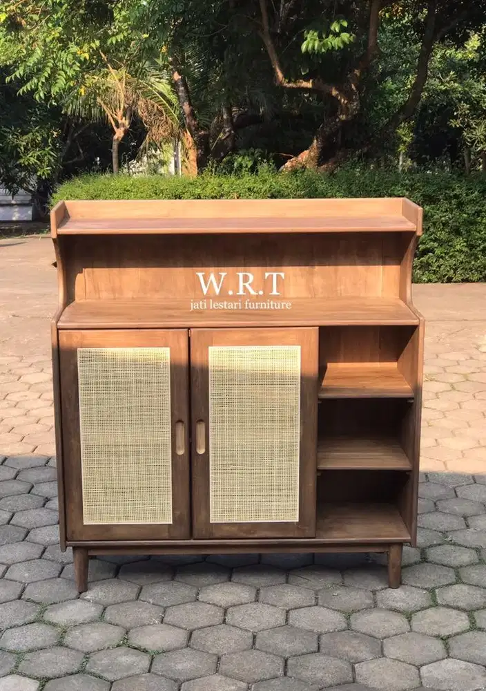 almari retro minimalist 2 pintu