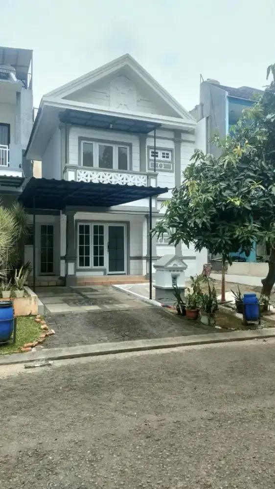 Disewakan rumah siap huni diperumahan kota wisata cibubur