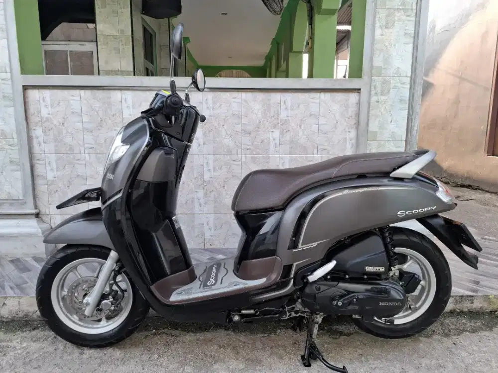 HONDA SCOOPY ESP ISS TAHUN 2018