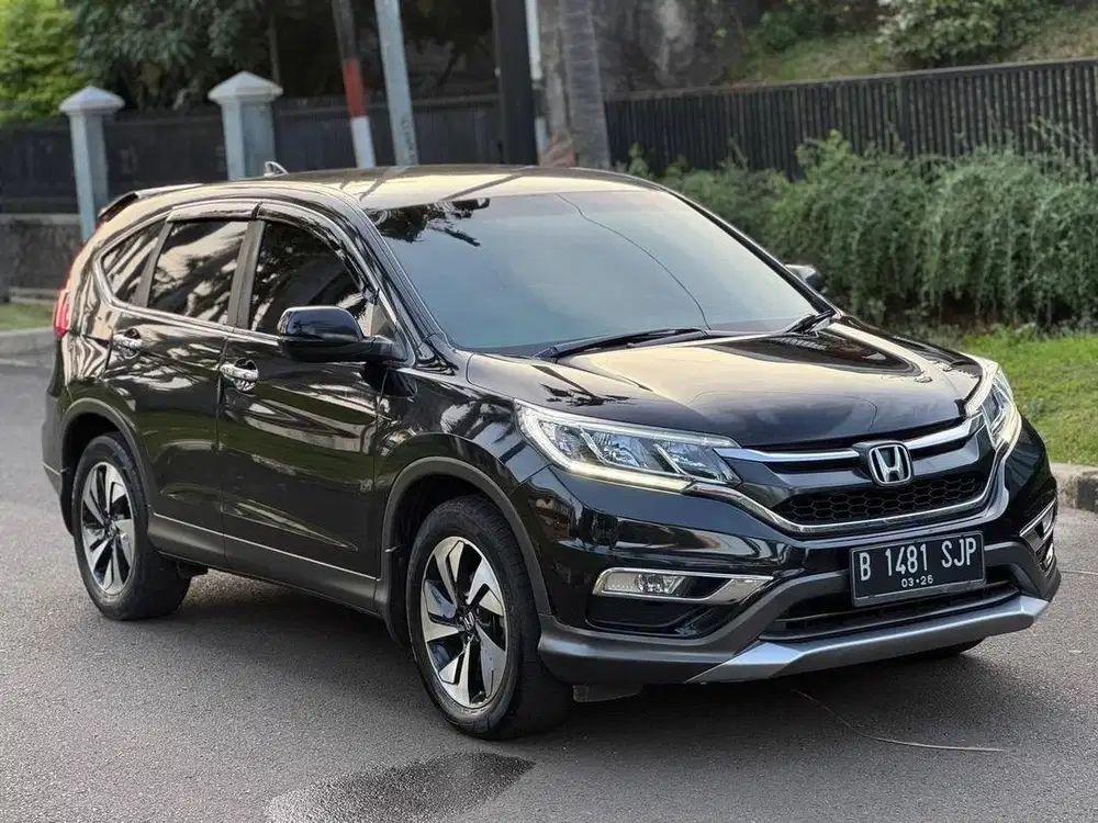 HONDA CRV 2.4 AT 2015 HITAM ISTIMEWA