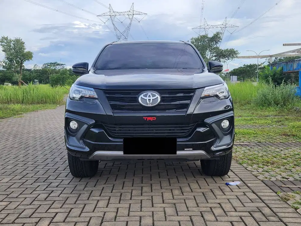 [Kondisi Terbaik!!] Toyota Fortuner 4x2 VRZ 2.4 TRD AT NIK 2019 Diesel
