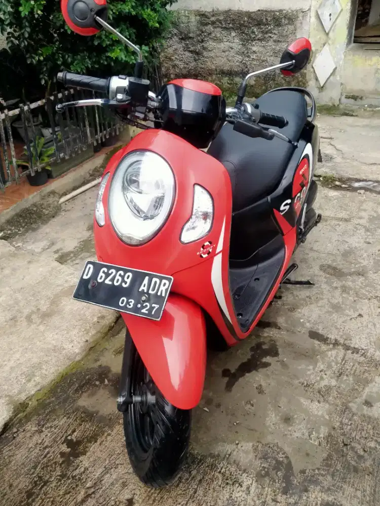 Scoopy new 2022