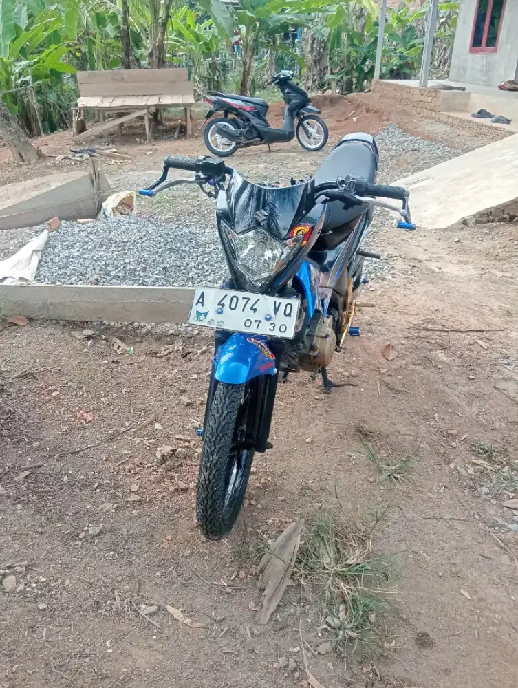 Motor satria Fu