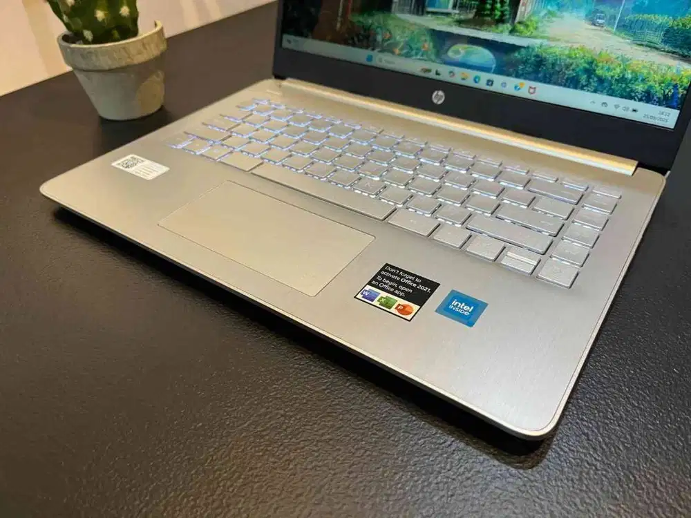 LAPTOP HP 14S-DQ3110TU // CELERON N4500// SSD 256 GB