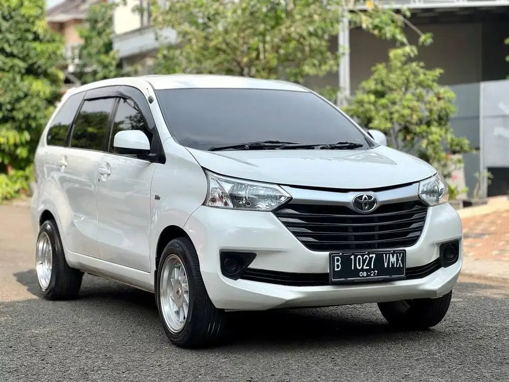 TOYOTA AVANZA E MATIC  2017 PUTIH PAJAK PANJNG ISTIMEWA