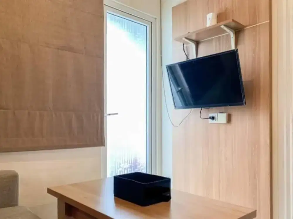 DISEWAKAN APARTEMEN GREEN PRAMUKA 2 KAMAR FULL FURNISH SCARLET MALL