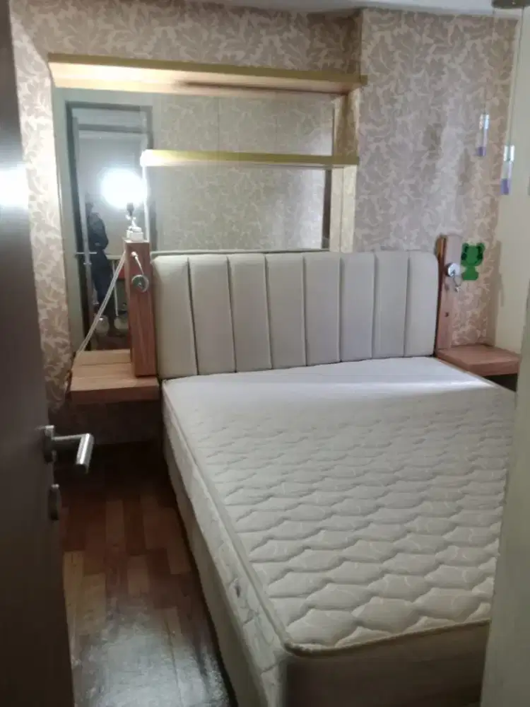 Disewakan apartemen tipe 1 br furnish bersih murah jakarta barat