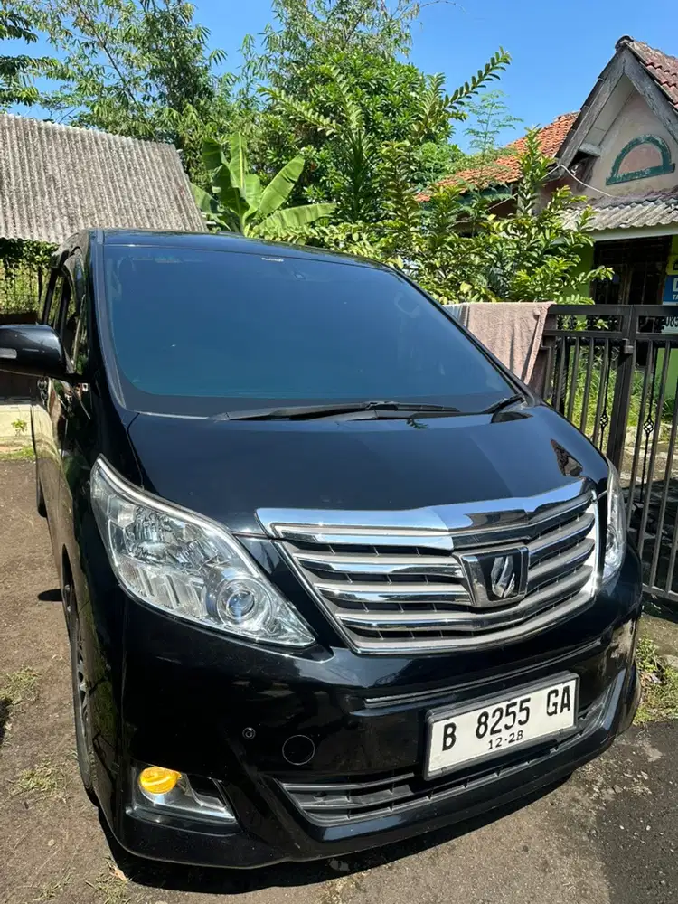 Toyota Alphard 2012 Bensin