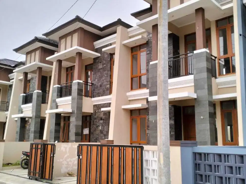 Rumah baru siaphuni dekat metro margahayu kota bandung