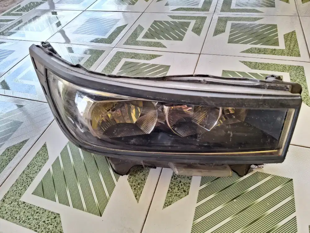 Headlamp innova reborn tipe G