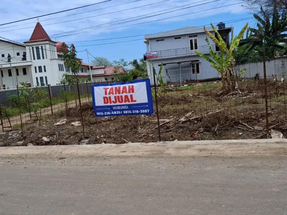 DiJual Tanah Labuan Bajo ( Sebelah Gereja Santo Petrus Labuan Bajo)