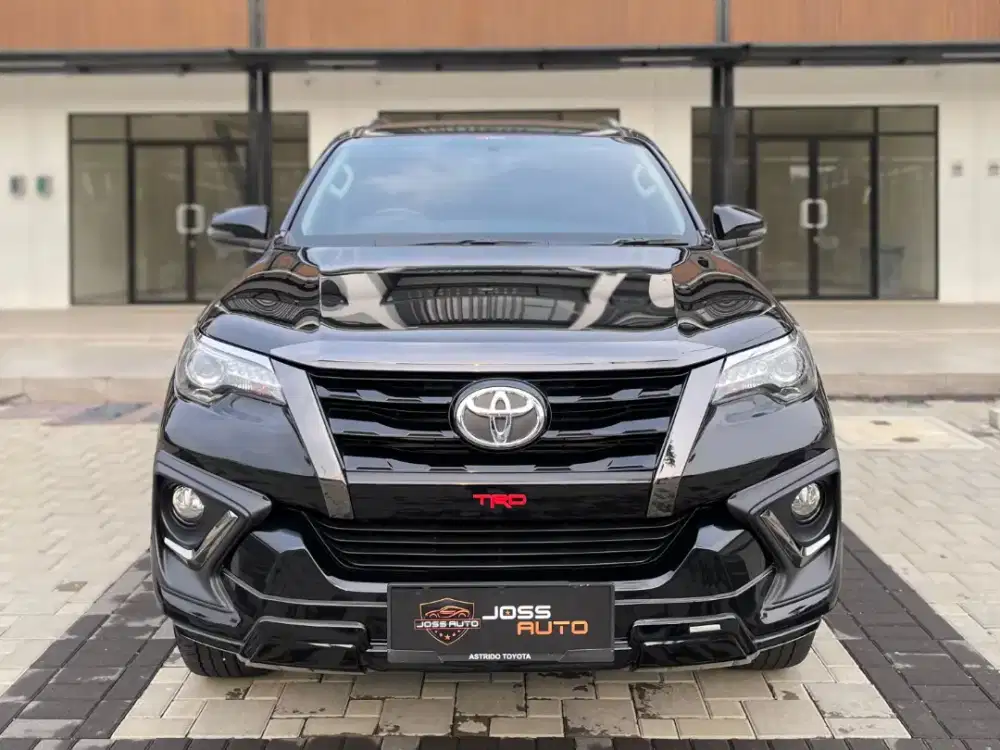 (Low Km 56.xxx) Fortuner 2.4 VRZ TRD Matic 2020
