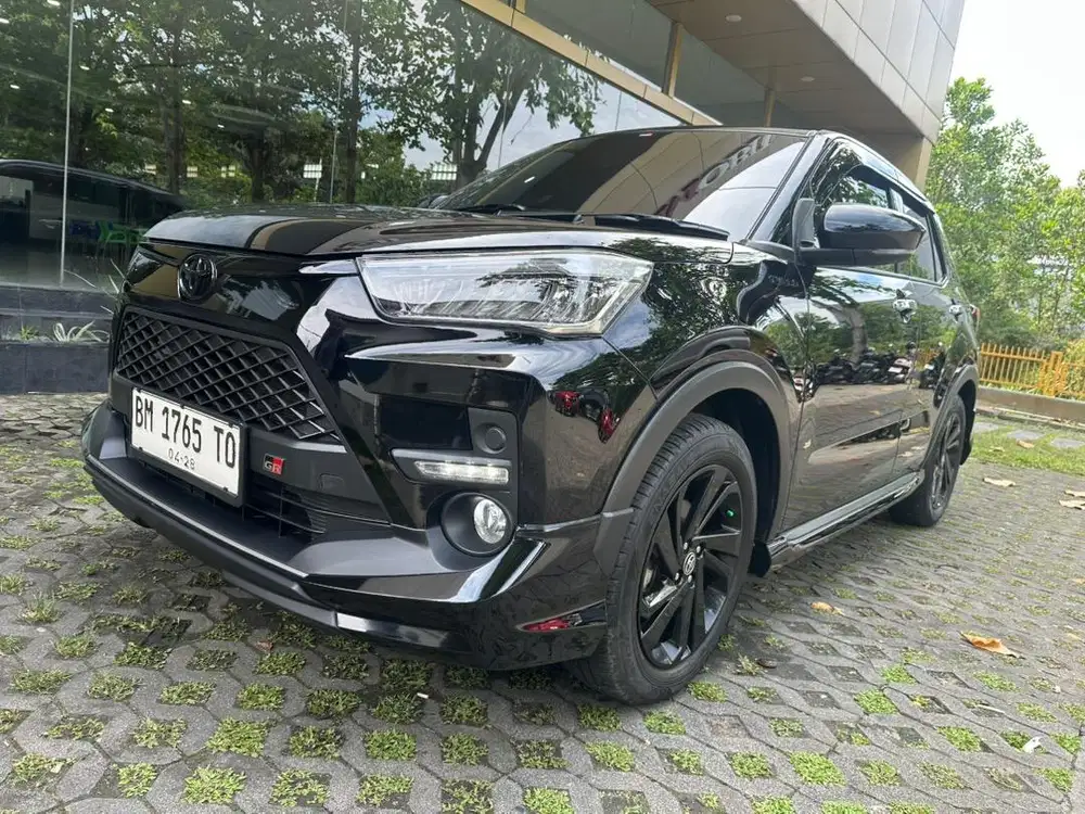 Raize GR Turbo 1.0 Matic 2023 km 13 Rb