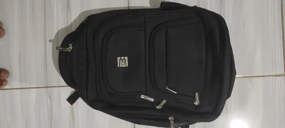 Jual tas ransel baru Merk BRUNO CAVALLI kekar