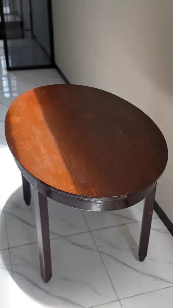 MEJA KAYU JATI MODEL OVAL