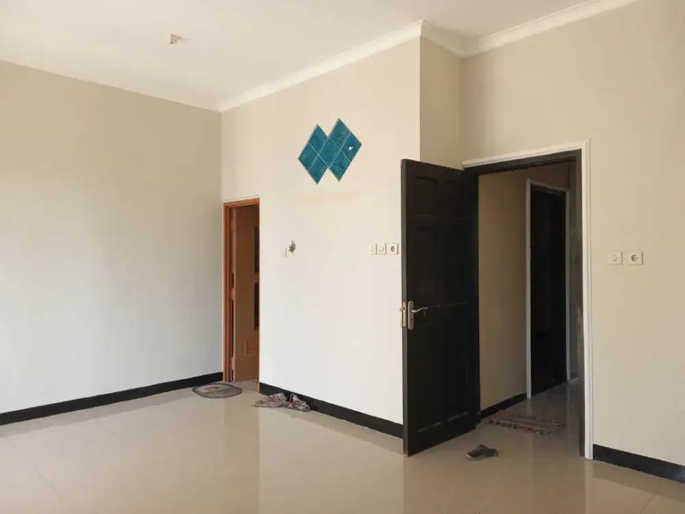 Jual Rumah 2 lantai siap Huni, Kalijudan Asri, Dekat Merr, Surabaya