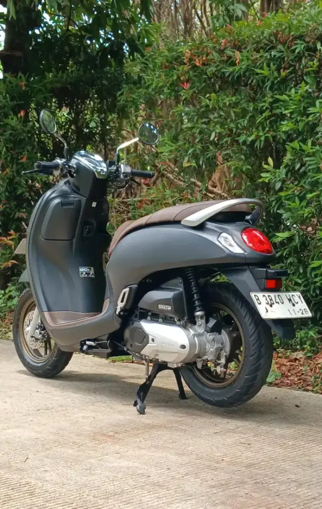 READY Dp 1jt Honda Scoopy Prestige tahun 2023