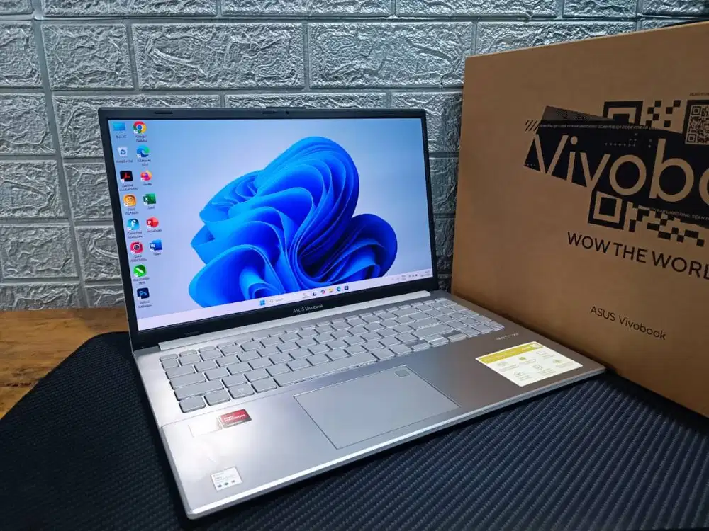 ASUS VIVOBOOK GO E1504FA Ryzen 3 7320U RAM 8GB SSD 512GB OLED GARANSI