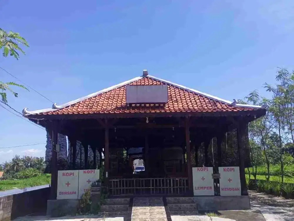 Dikontrakkan Ruang Usaha/Resto View Persawahan di Seputaran jln Palagan